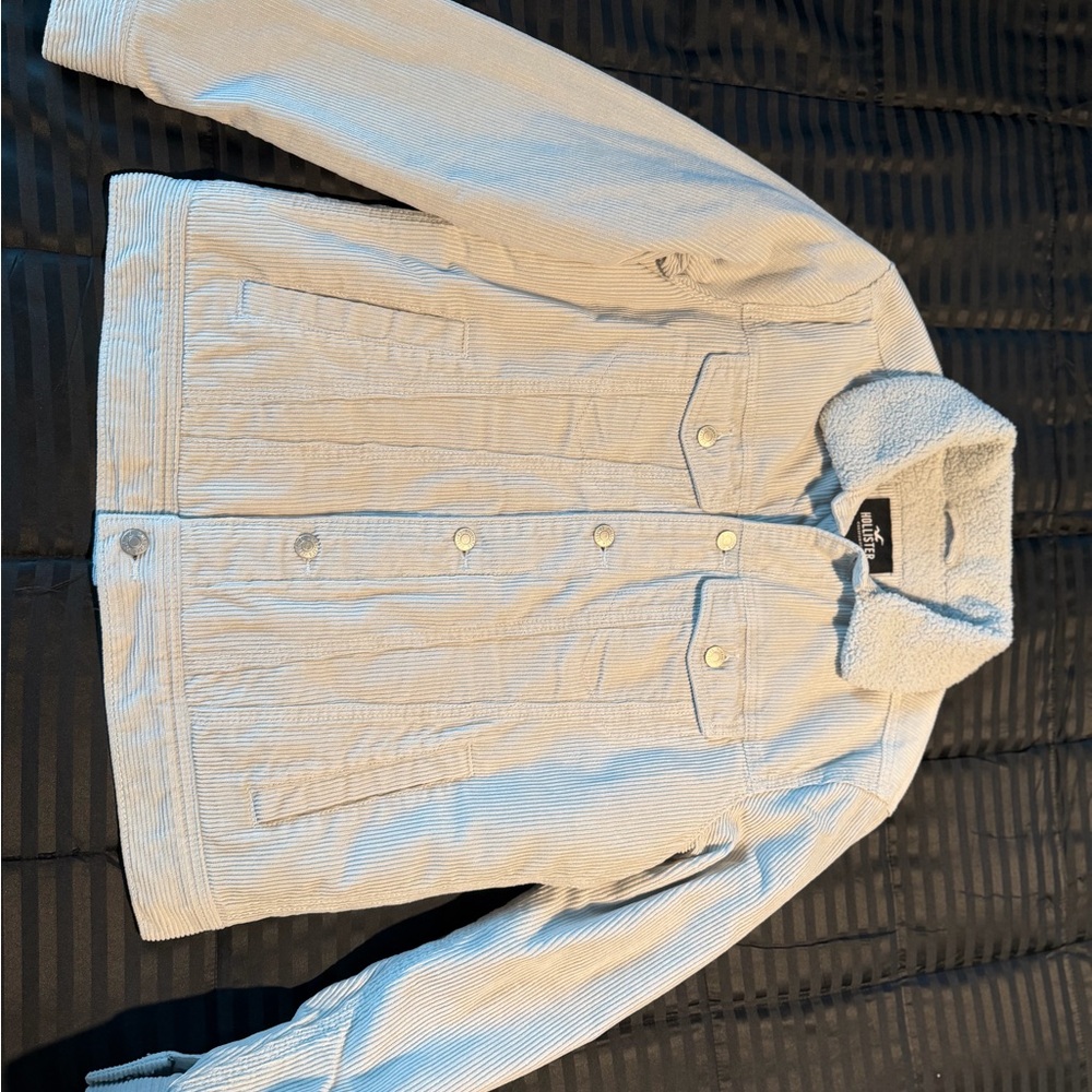 Hollister Light Gray Corduroy Jacket with Sherpa Collar
